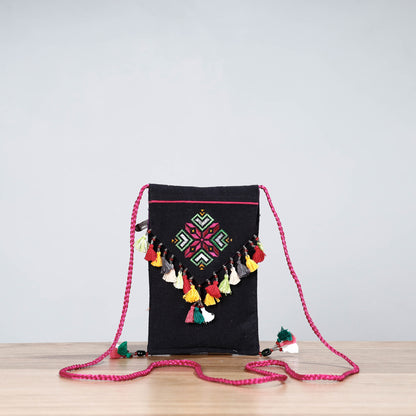 Soof Hand Embroidery Sling Mobile Pouch