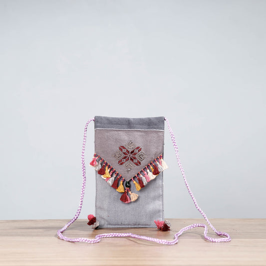 embroidery mobile sling pouch