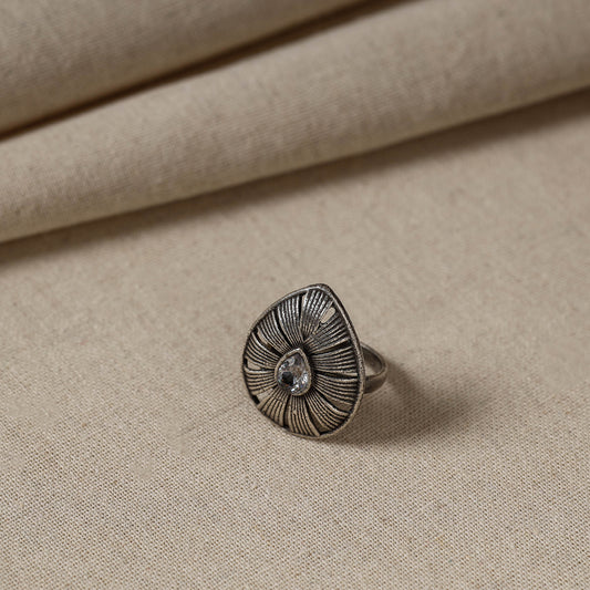Antique Silver Finish Oxidised Brass Base Stone Work Ring (Adjustable)
