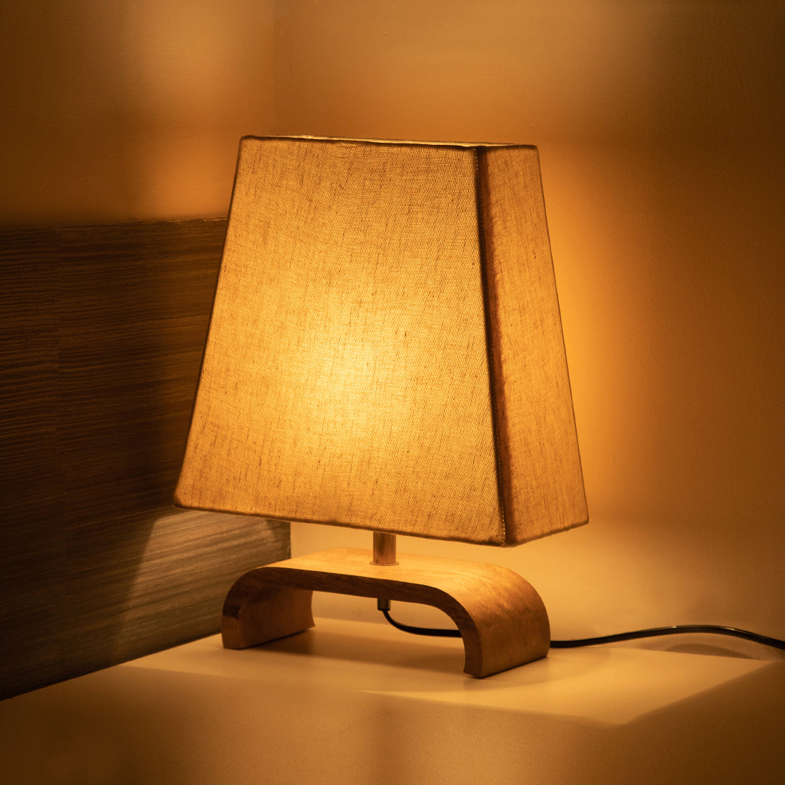 Wooden Table Lamp 