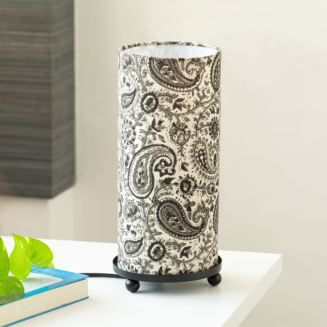 Decorative Table Lamp