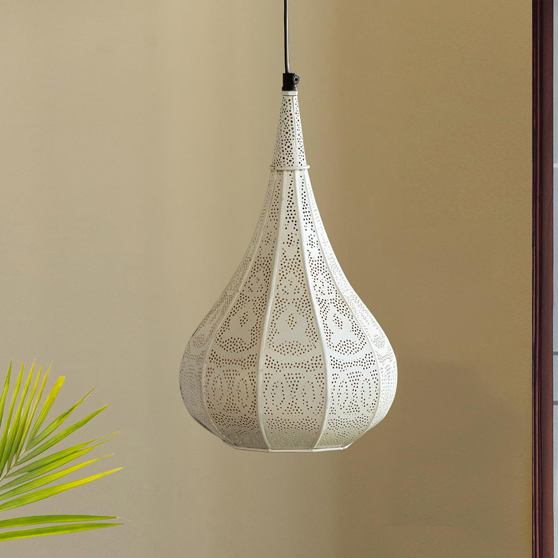 Moroccan Flame' Hand-Etched Hanging Pendant Lamp Shade (13.8 Inches, Iron, Matte Finish)