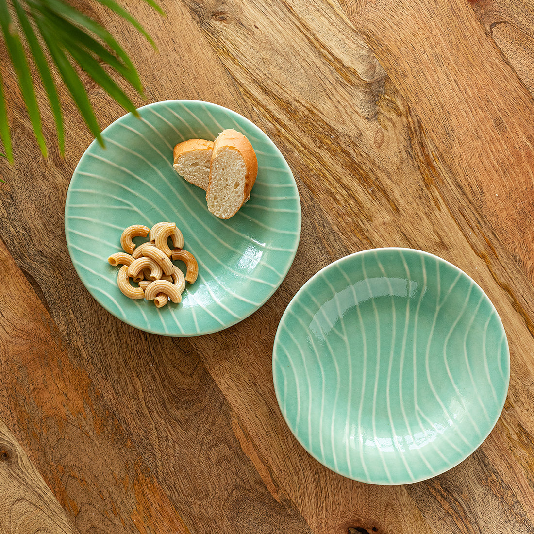 Caribbean Green' Hand Glazed Ceramic Pasta Bowls/Plates (Set of 2, Microwave Safe, Hand-Etched)