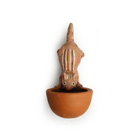 Squeaking Squirrel' Wall Planter Pot In Terracotta (11.4 Inch, Hand-Painted)