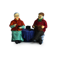 Italian Chit-Chatting Old Couple' Modern Decorative Showpiece Statue (Resin, Handcrafted, 6.7 Inches)