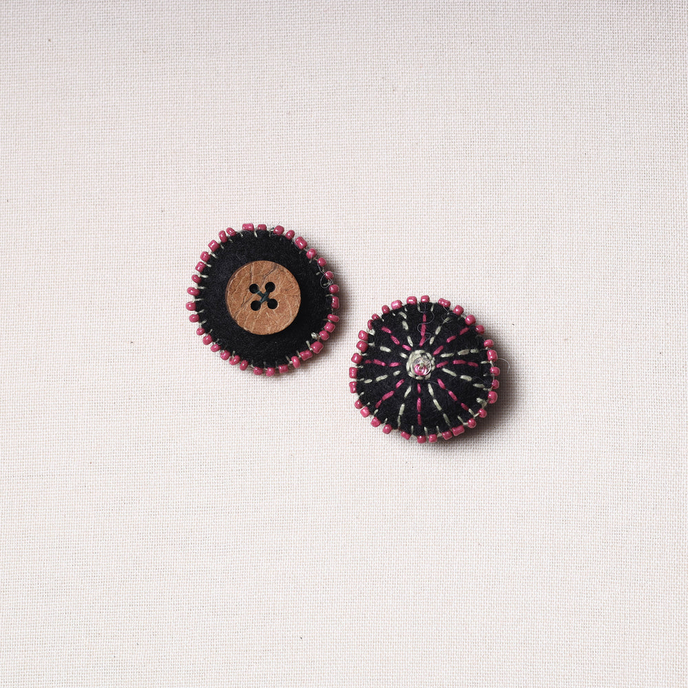 beadwork buttons 