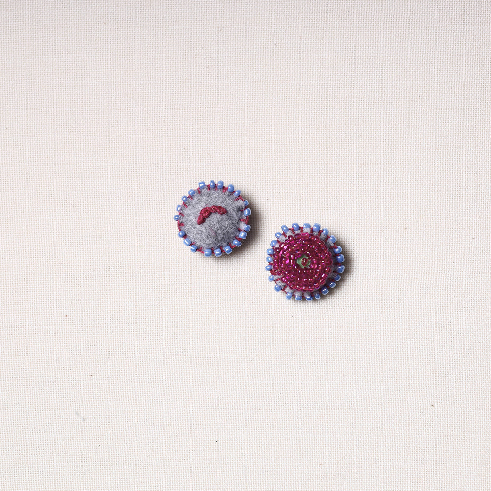 beadwork buttons 