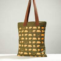 screen print shoulder bag