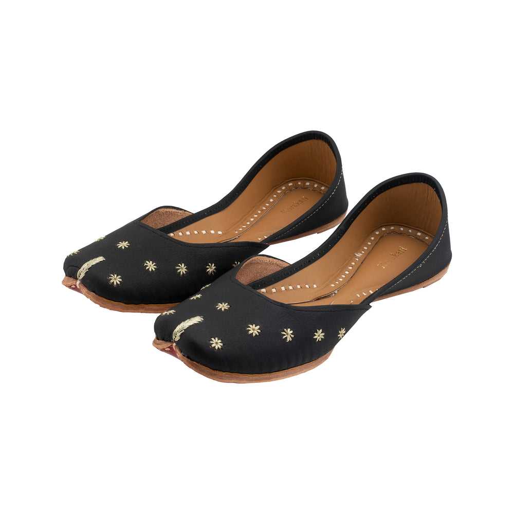 Women's Kolhapuri Leather Jutti