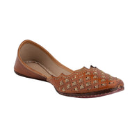 Tan Zendaya Women's Kolhapuri Leather Jutti