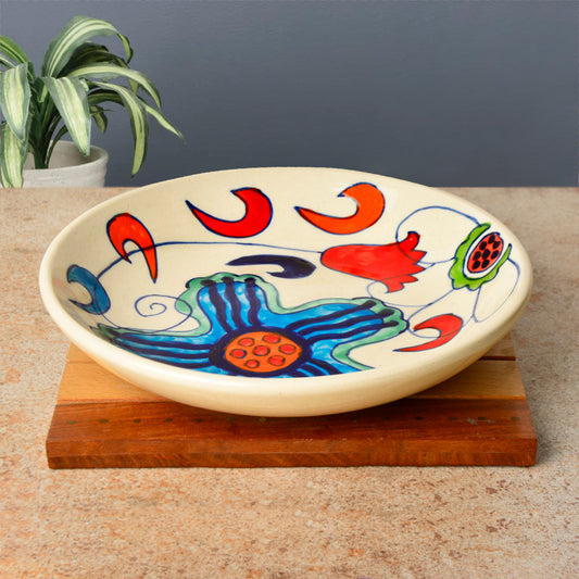 Hand Painted Chic and Sleek Ceramic Shallow Serving Bowl (8.5 icnhes , Multicolor)