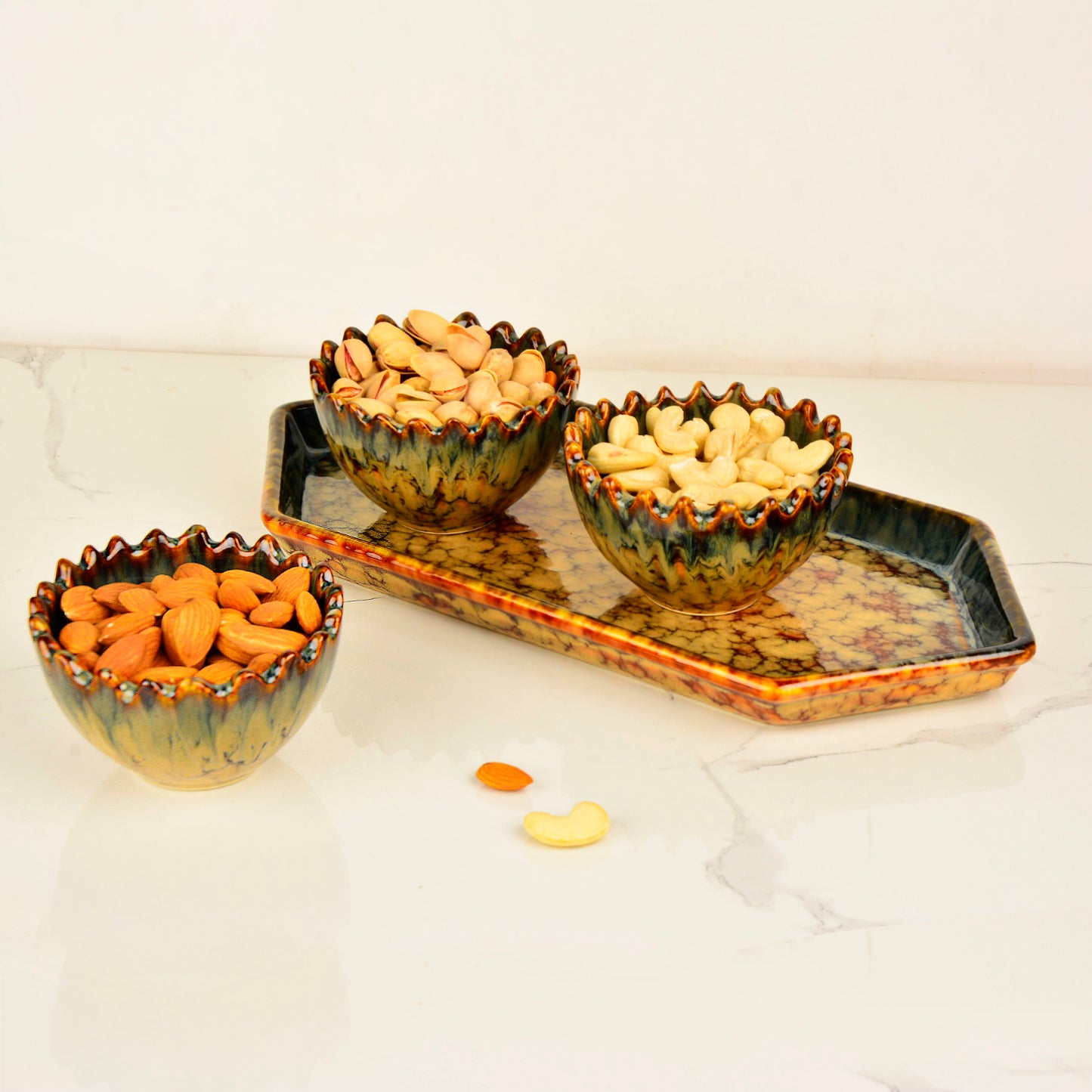 Luxurious Decorative Hexagonal Tray with 3 Nut Serving Cut Bowls