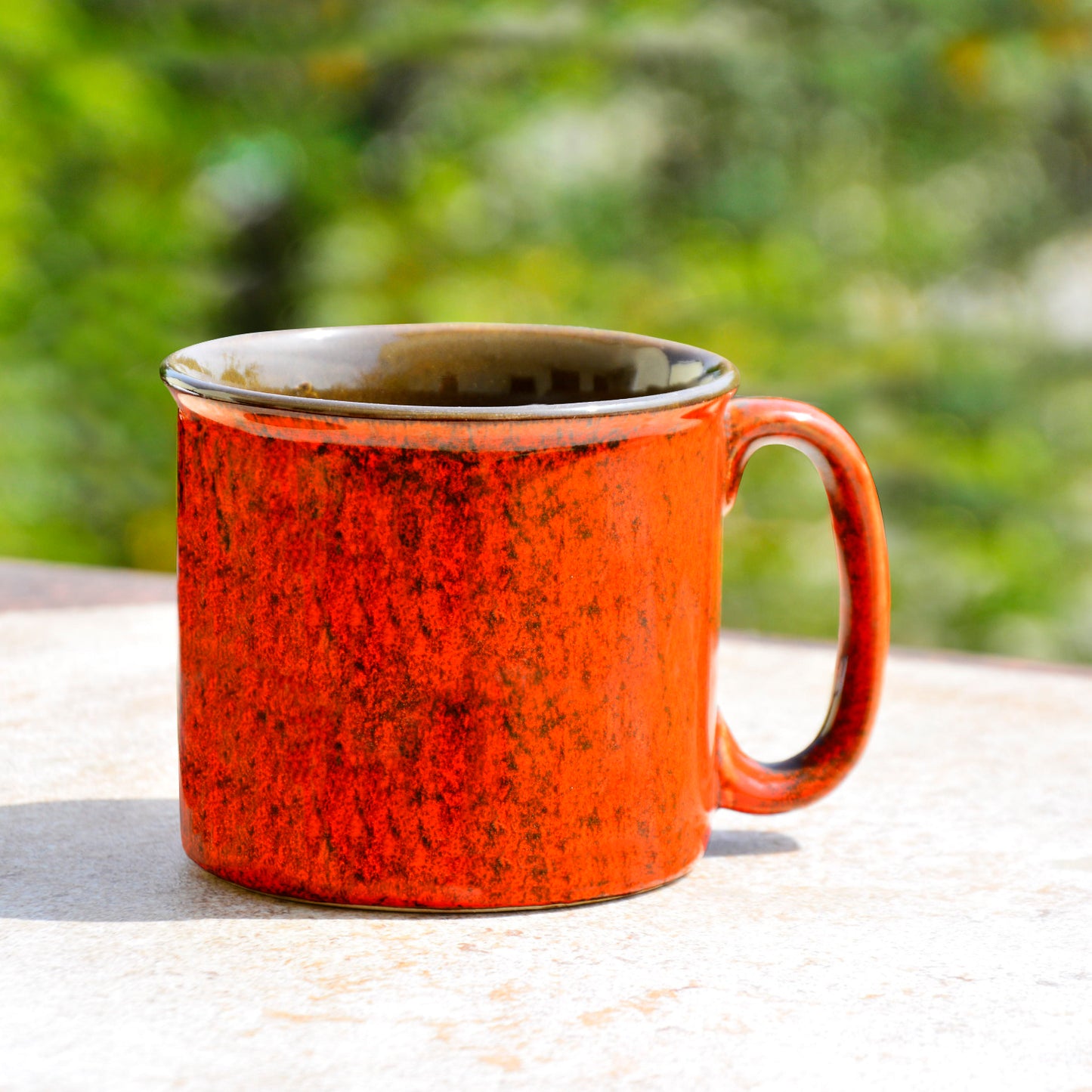 Studio Pottery Ceramic Maggi Bowl, Mug with Handle (550 ml , Ombre Red)