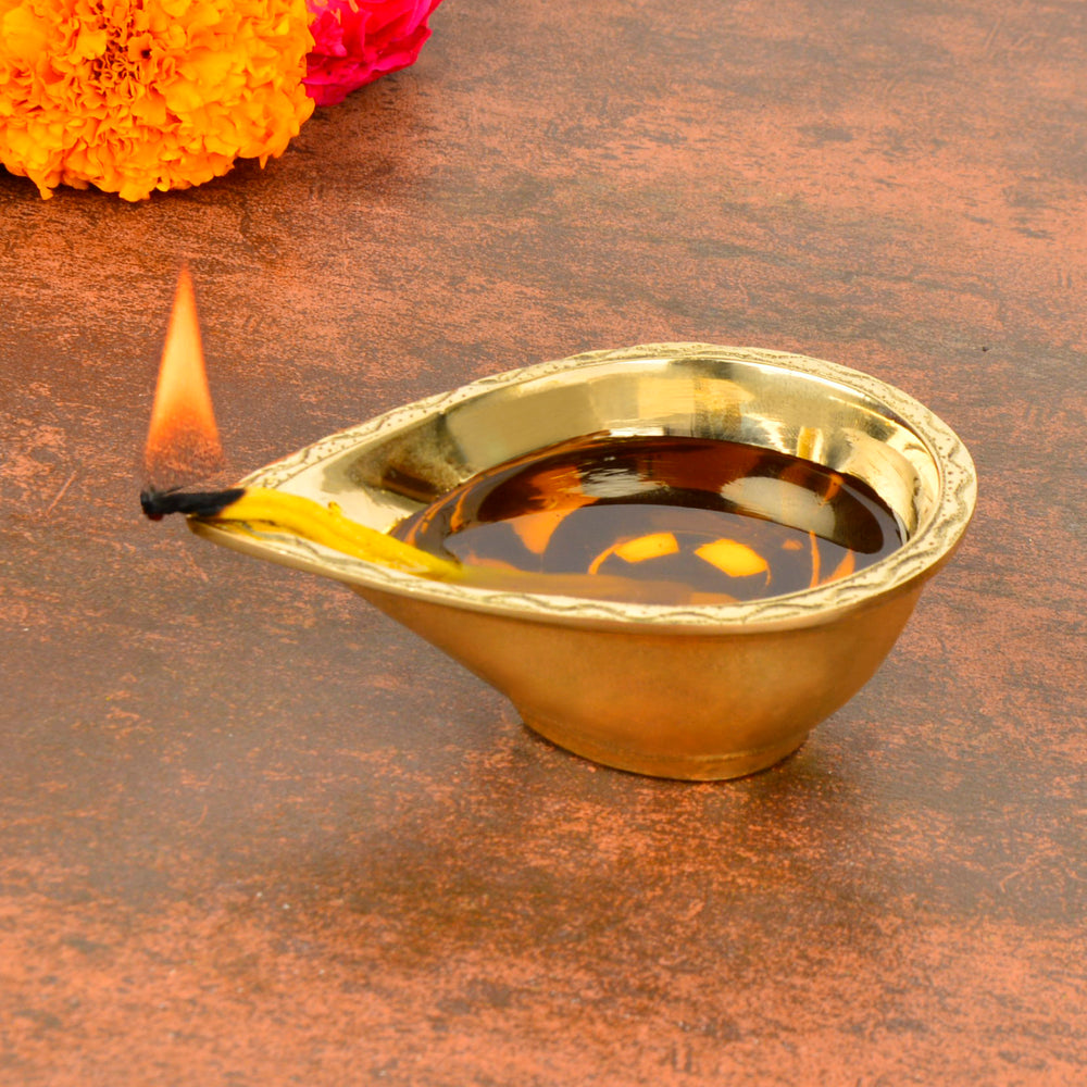 brass diya 