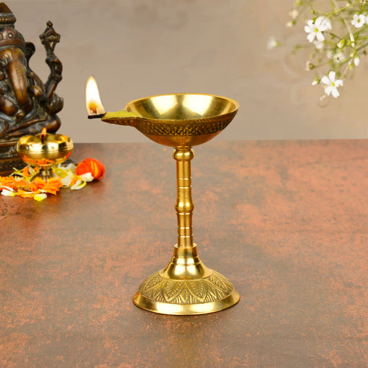 Brass Traditional Standing Pooja Diya