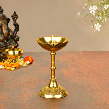 Brass Traditional Standing Pooja Diya