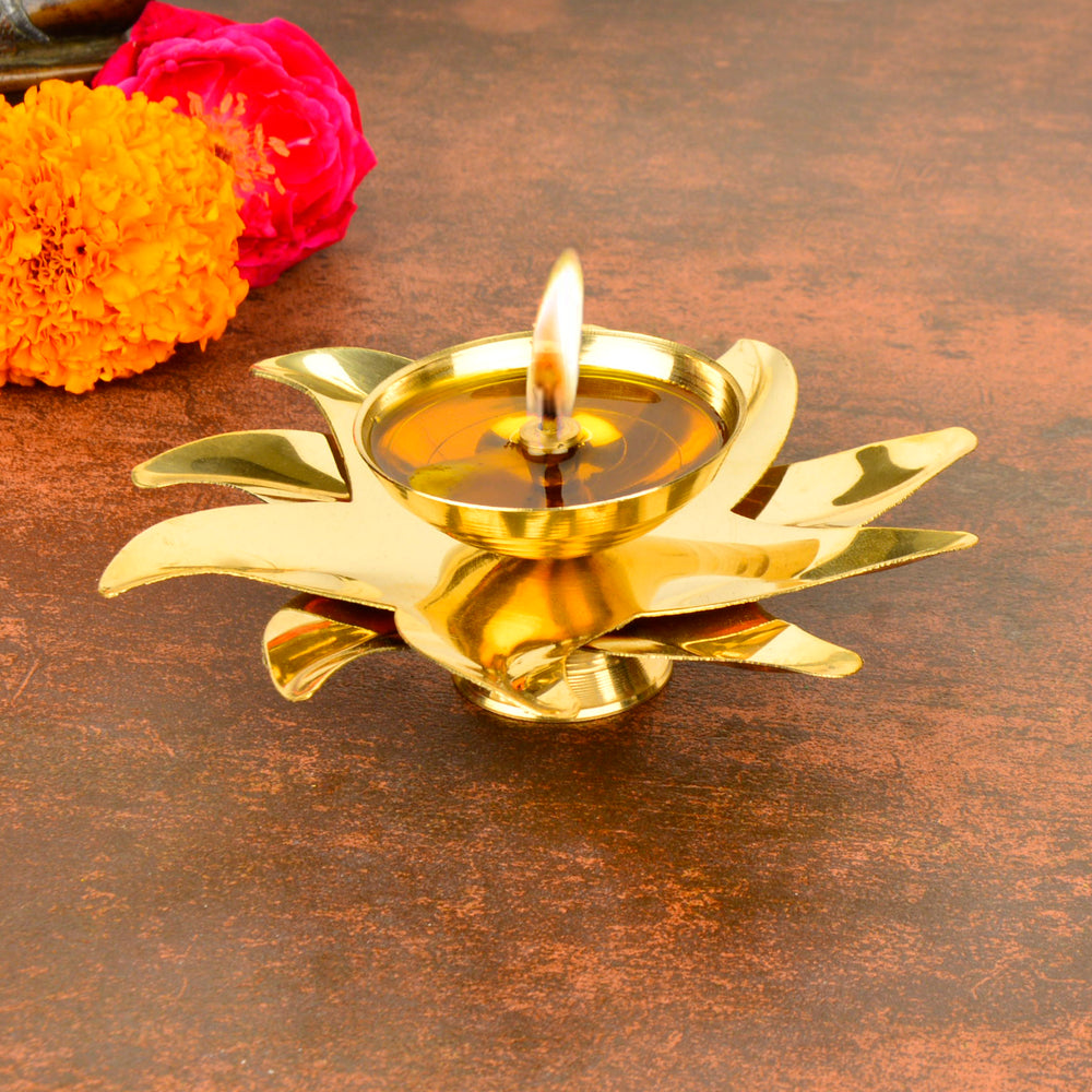 brass diya 