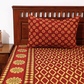 Buy Pipad Block Printed Cotton Double Bed Cover with Pillow Covers Online at iTokri.com
