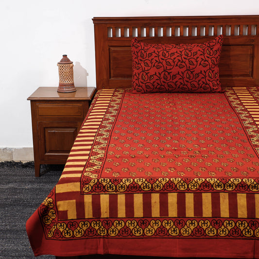 Red - Pipad Block Printed Cotton Single Bed Cover with Pillow Covers (90 x 60 in)