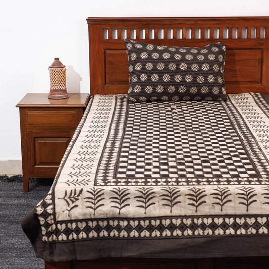 Brown - Pipad Block Printed Cotton Single Bed Cover with Pillow Covers (90 x 60 in)