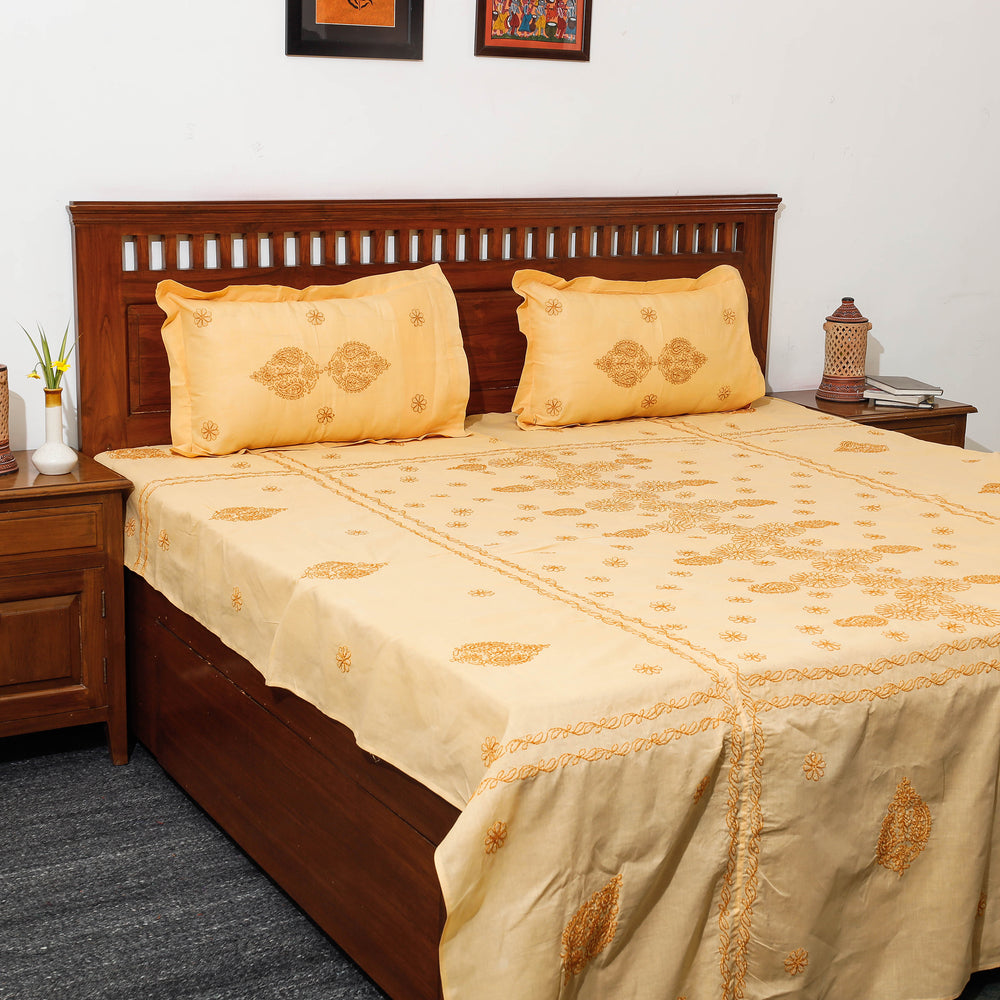 chikankari double bed cover set