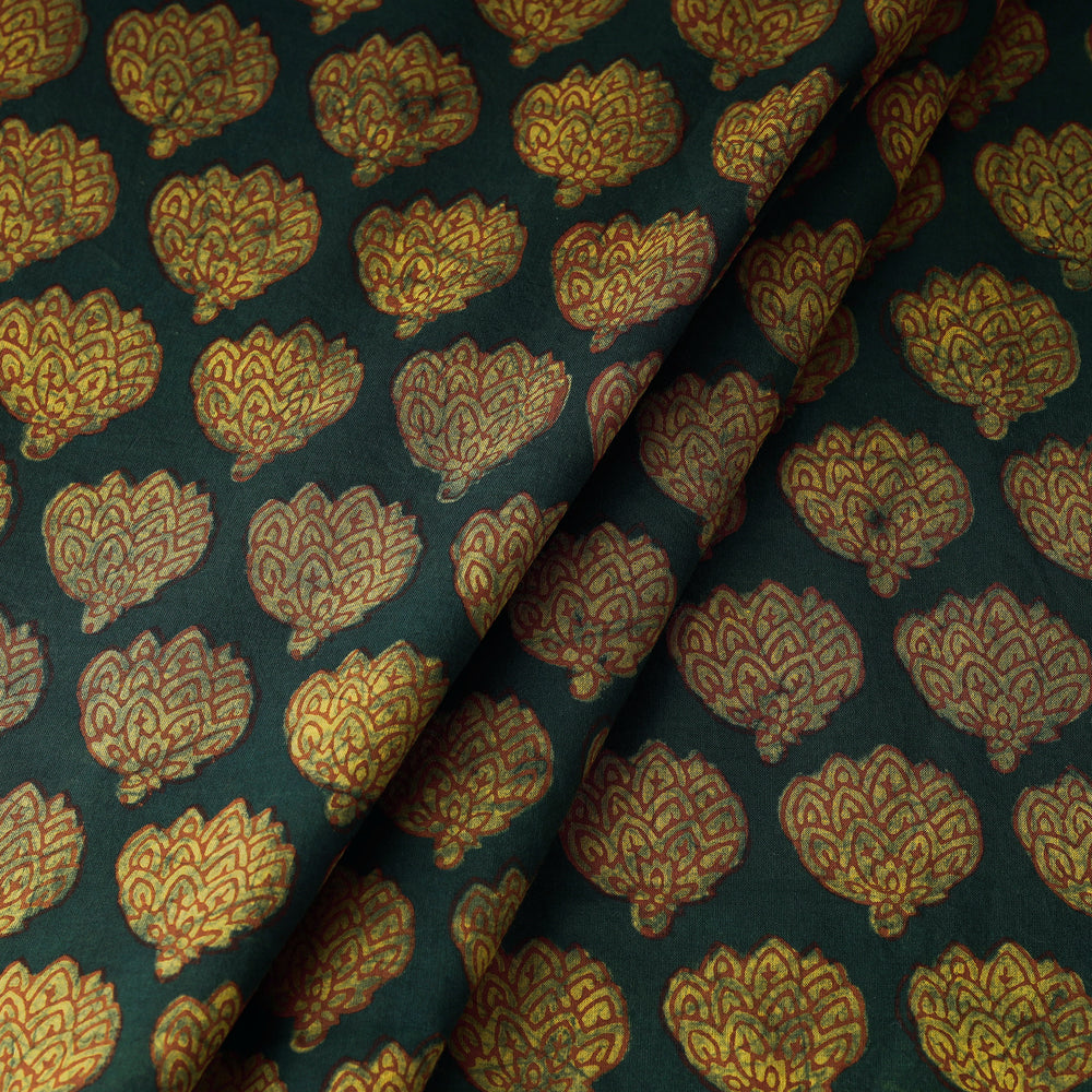 akola fabric