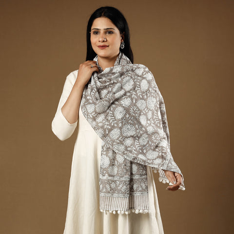 Mughal Buti Grey & White Flowers Sanganeri Block Printed Cotton Stole with Tassels