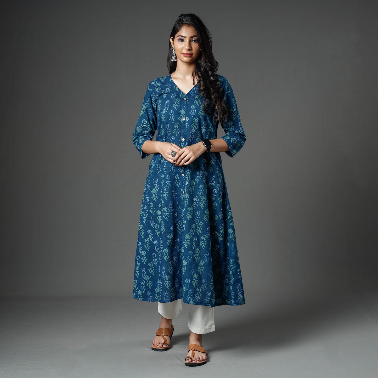 Buy Akola Block Printed Cotton Long Kurta Online l iTokri.com