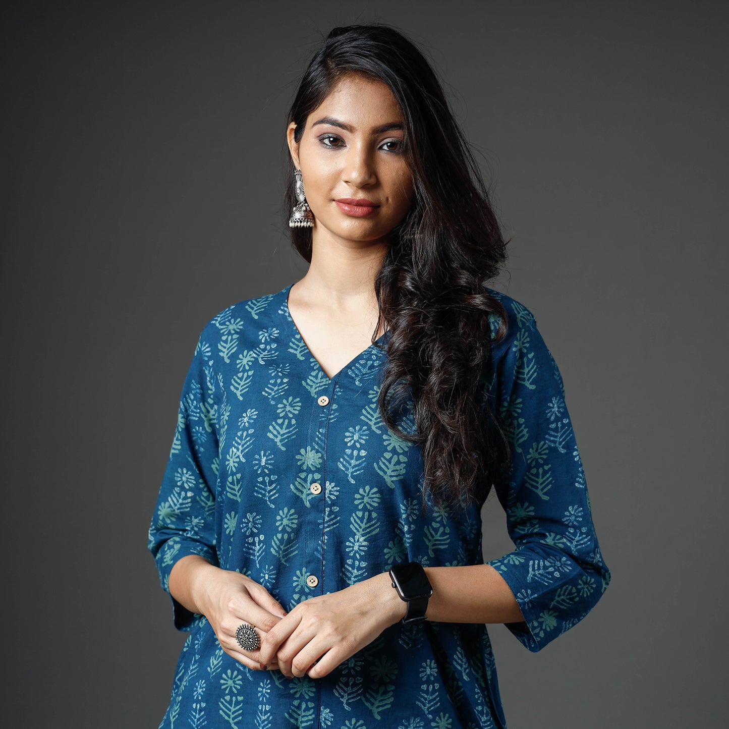Buy Akola Block Printed Cotton Long Kurta Online l iTokri.com
