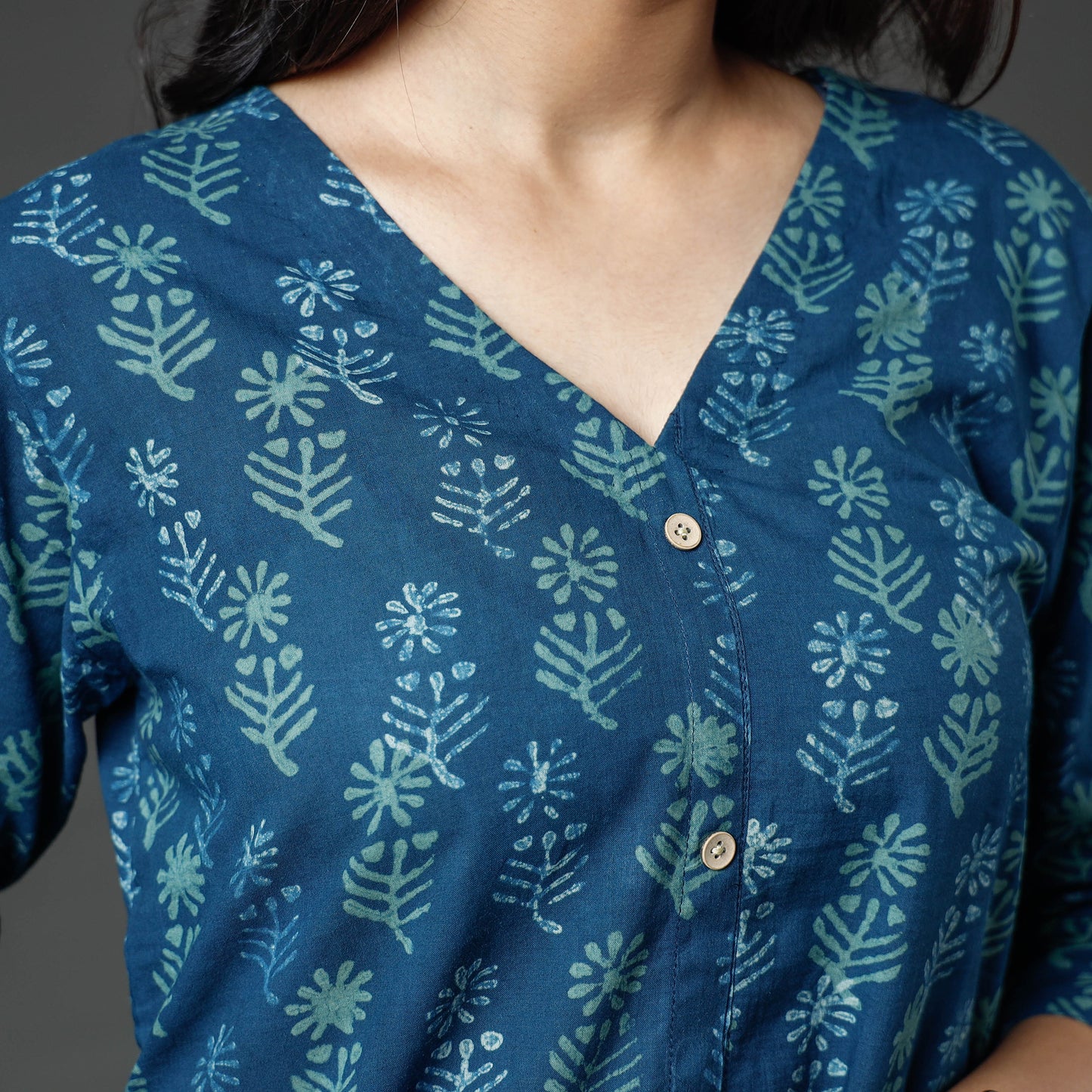 Buy Akola Block Printed Cotton Long Kurta Online l iTokri.com