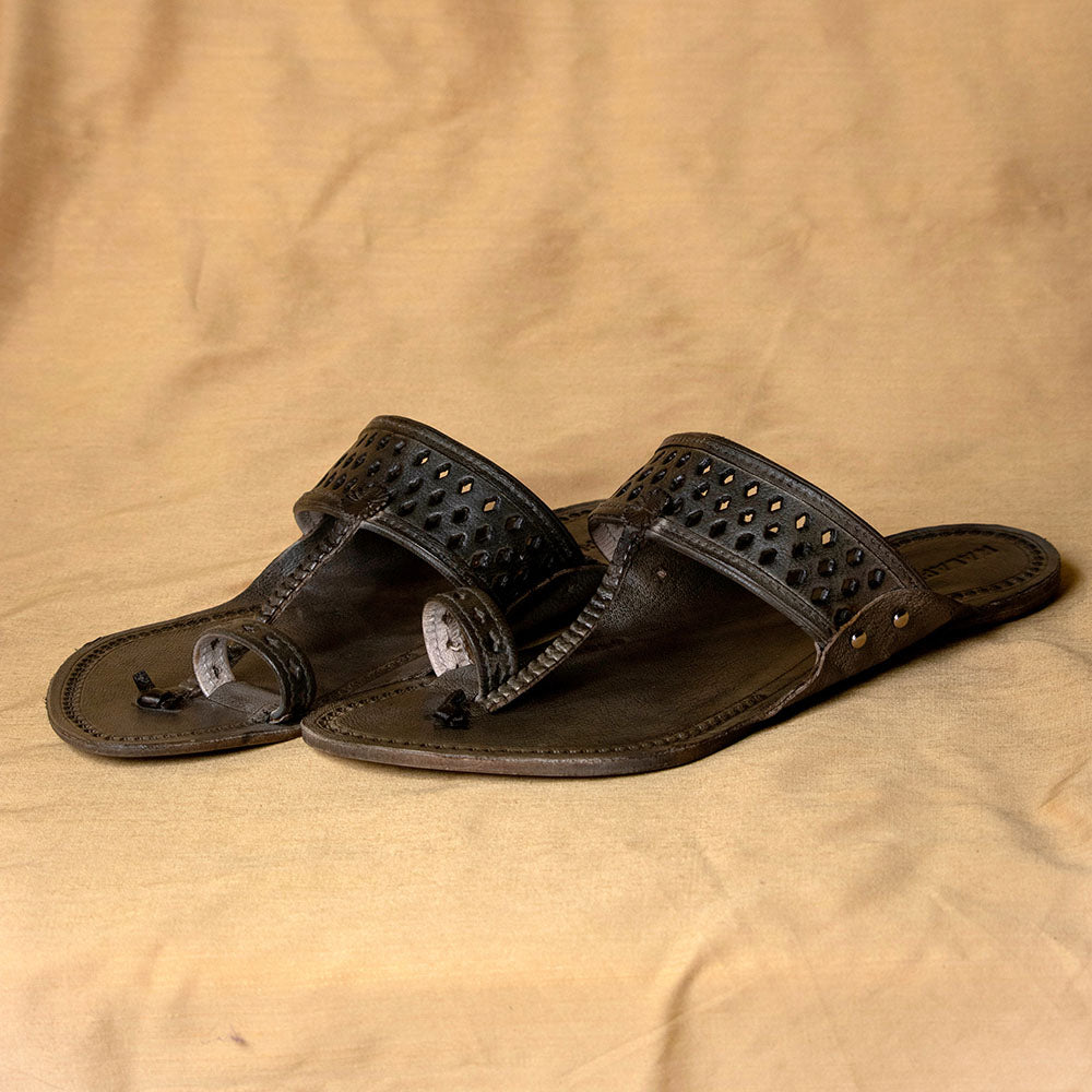 kolhapuri leather slippers