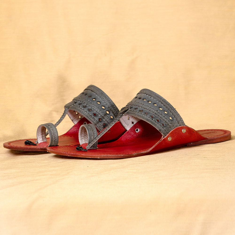 kolhapuri leather slippers