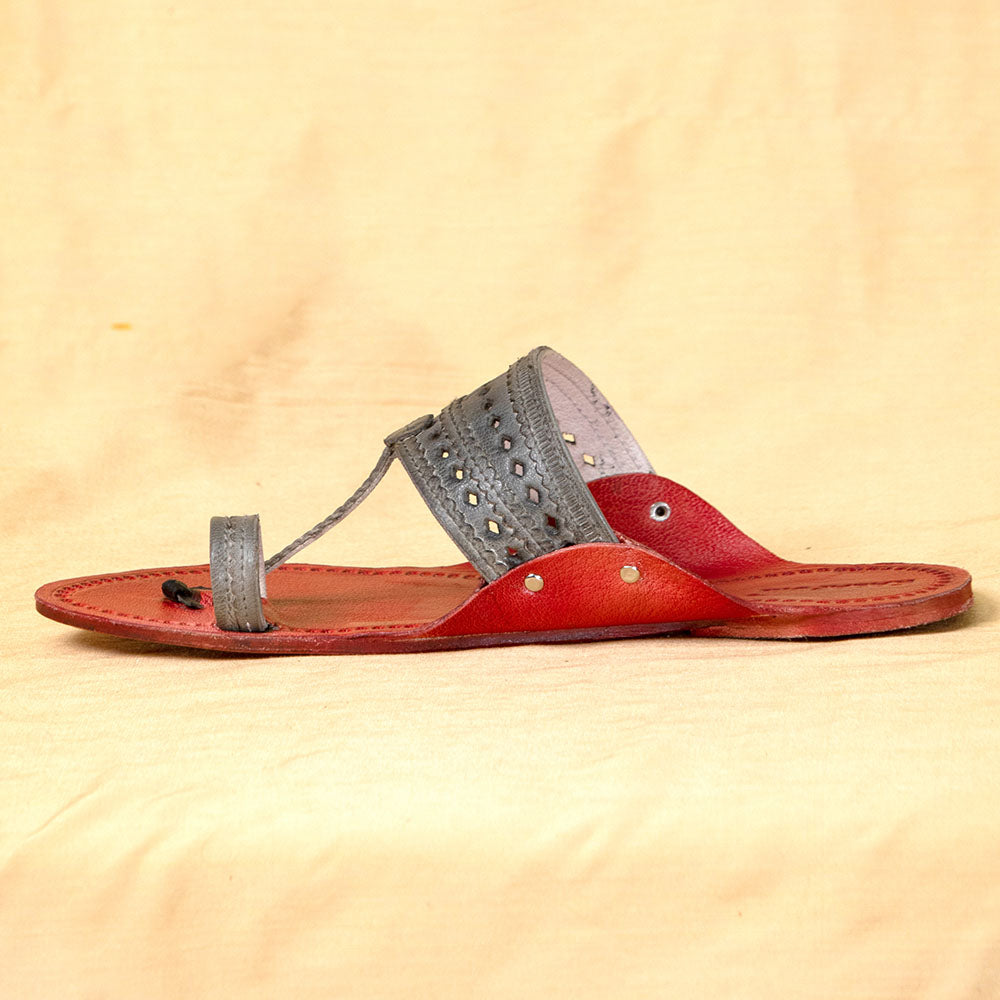 kolhapuri leather slippers