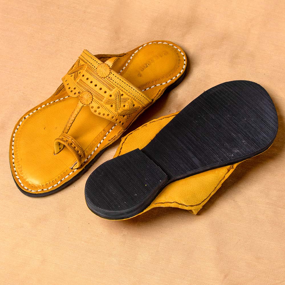 kolhapuri leather slippers