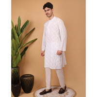 chikankari men kurta