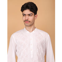 chikankari men kurta