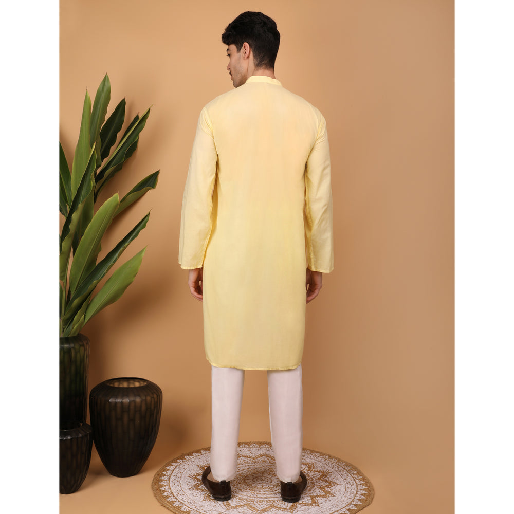 chikankari men kurta