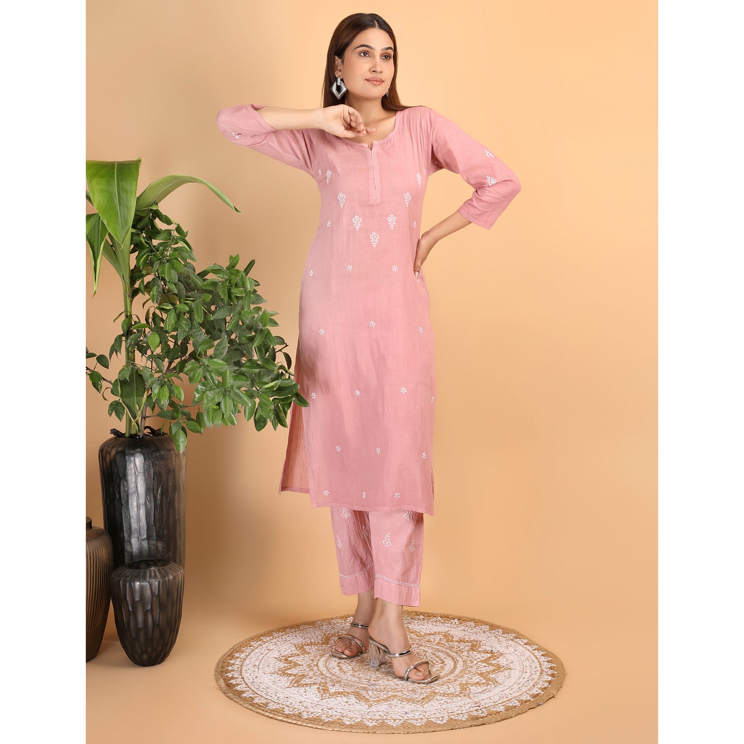 Shwet Women Peach Chikankari Kurta Pants