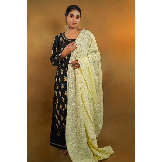 Shwet Pastle Hues Yellow Cotton Chikankari Dupatta