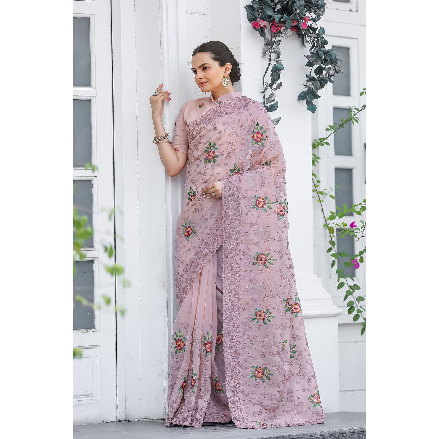 Ankita Pink Chiffon Handwork Saree