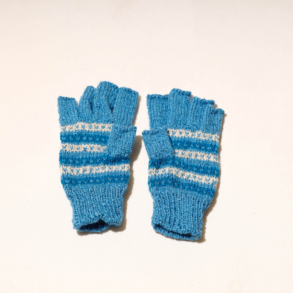 hand knitted gloves