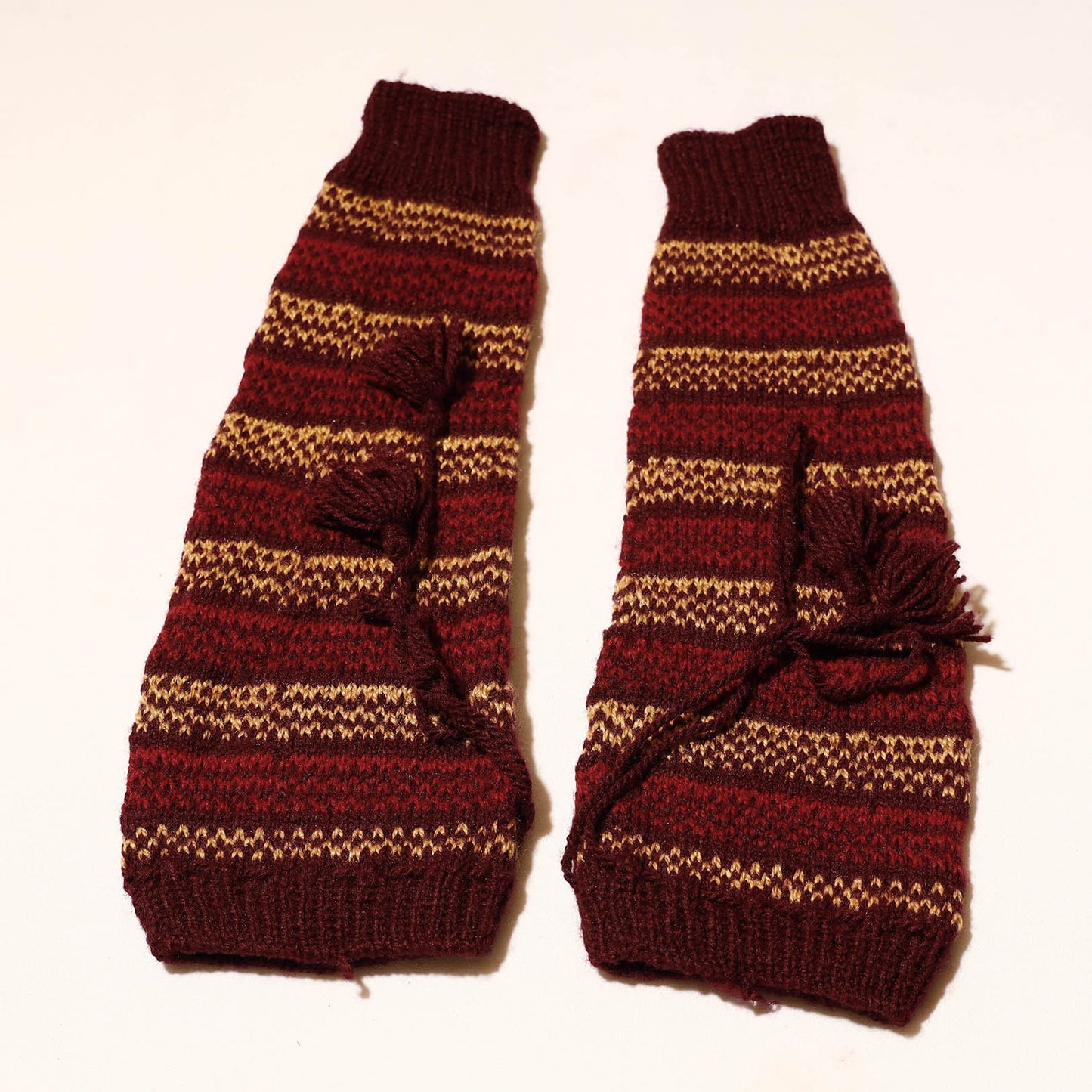 Maroon - Kumaun Hand Knitted Woolen Leg Warmer