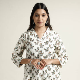 White Block Print Handwoven Cotton Straight Mangalagiri Kurta