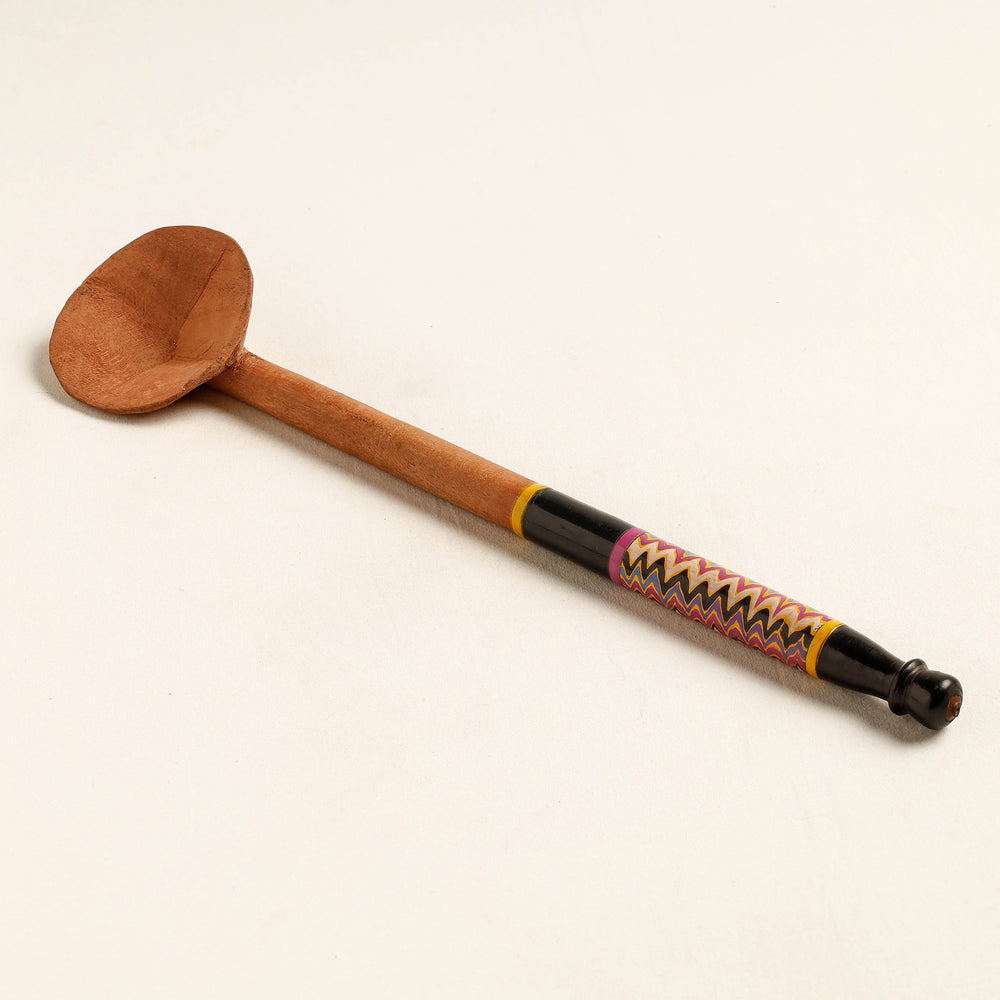 lacquered wooden spoon 