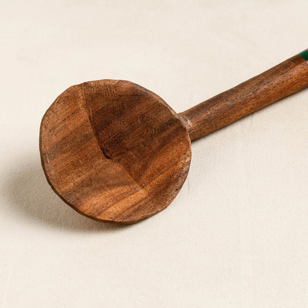 lacquered wooden spoon 