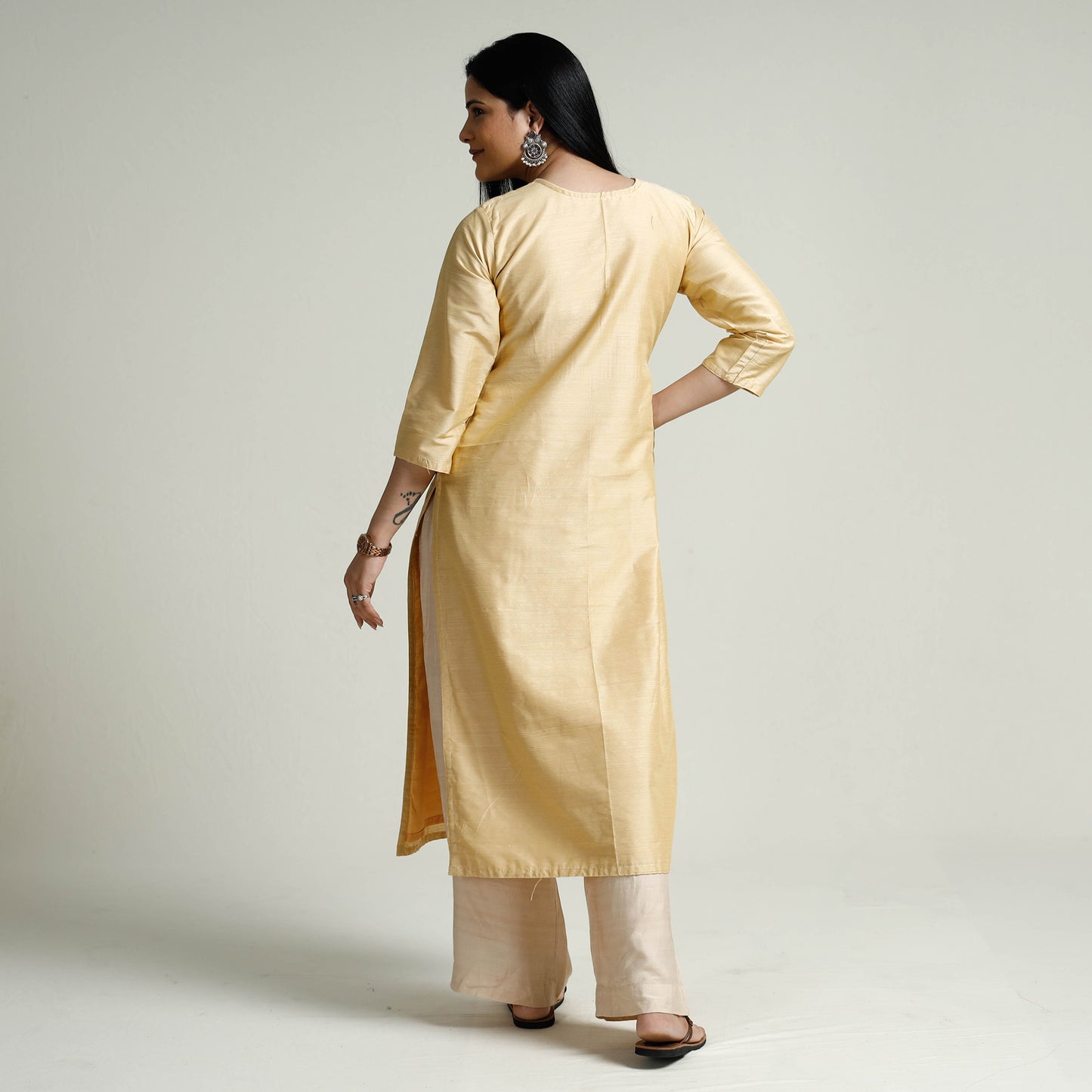 Plain Silk Pintuck Long Straight Kurta
 
