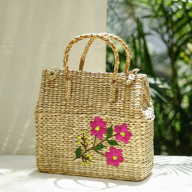 Beige Handcrafted Natural Water Reed Embroidered Shopping Bag