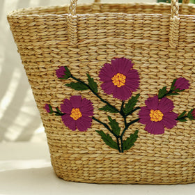 Beige Handcrafted Natural Water Reed Embroidered Shopping Bag