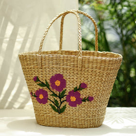 Beige Handcrafted Natural Water Reed Embroidered Shopping Bag