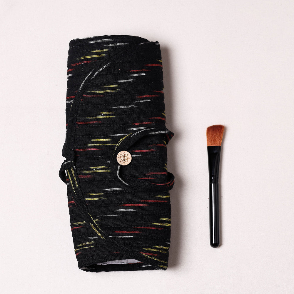 Brush Wrap Pouch